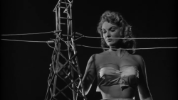 Attack Of The 50 Foot Woman?  A Classic B Movie&Amp;Hellip;.But If She Grew To 50