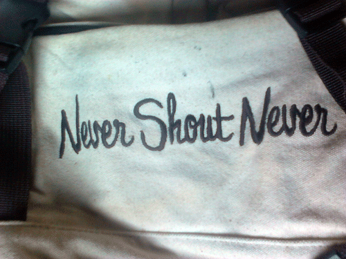 you-stupid-fucking-cunt:  NEVERSHOUTNEVER BACKPACK GIVEAWAY I’m giving away this