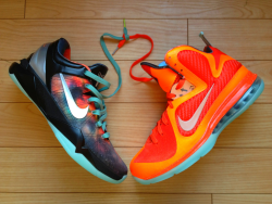 sneakerhead-chris:  Pure chaos to get these…