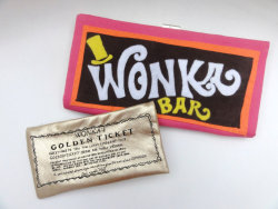 Wonka Bar Clutch