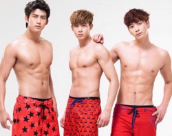 asiandragons:  Sexy sexy boys uhmmm sexy sexy boys… -red  definitely hotter now!