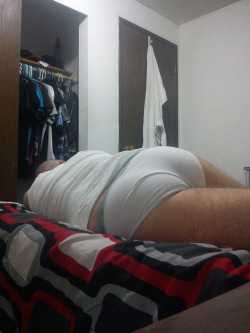 electricunderwear:  boondockcub:  Freaking exhausted… also figured y’all might like this. :P   Nice bum!