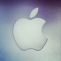 Apple4L! #apple #mac #iphoneography #instagram  (Taken with instagram)