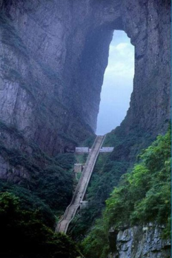 disandatbutmailybitches:  supergraphic:  Heaven’s Gate, China (via hungrymarv)  Reminds me of that place in FFX that Auron can’t go in. 
