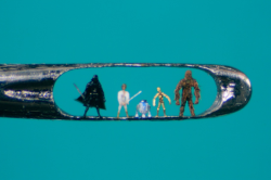 d-e-s-t-i-n-y-718:  Micro Sculptures in the Eye of a Needle by Willard Wigan 