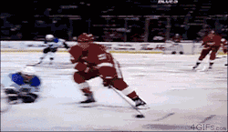 badtvblog:  That time everyone forgot how to play hockey at the same time. 
