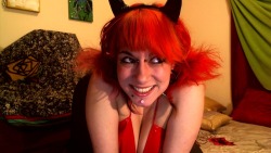 Happy Titty Tuesday I feel EVIL today&hellip; come say hi, I&rsquo;ll be online HERE and HERE and in a bit HERE  I&rsquo;m not THAT evil&hellip;.=p