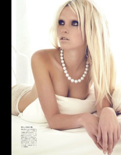 F-L-E-U-R-D-E-L-Y-S:     Pearls Are A Girls Best Friend: Anja Konstantinova By Henrique