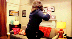 afancyprostitute:  Tina Fey shows off her militaristic dance moves. (x)  Play this