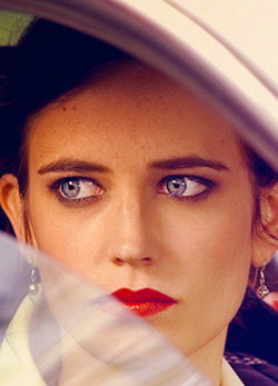 Eva Green Or Maybe Just Diva Blue! The Best Thing That Was On Casino Royale!