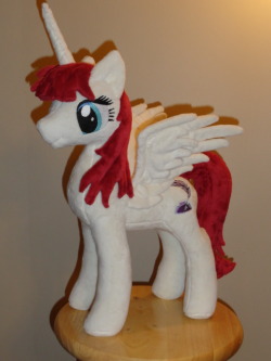 xeddrief:  ecmajor:  Faust Alicorn OC plush by *WhiteDove-Creations Look at the craftsmanship, this is amazing &lt;3 This artist makes the best plush ponies i’ve seen.  Fun fact: Faust herself bought it.  Yeah! Is there any greater compliment than that?