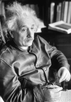 bigbigheavy:  Albert Einstein  