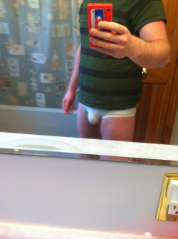 countybred:  Afternoon Fun   Glorious bulge!