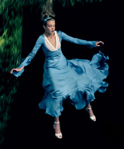 Natalia Vodianova by Annie Leibovitz for Vogue US December 2003