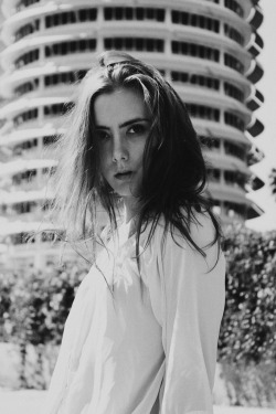 camerondavisfotos:    Brooke Lynne stops by for some quick snaps outside the Capital Records building, A Los Angeles landmark built in 1956 by Welton Becket. Photography by Cameron Davis. http://camerondavisfotos.tumblr.com    
