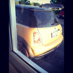 MINI COOPA! #minicooper #car #pretty #want #auto #automobile #girl #kentucky #follow #filter #like #igers #ig #iphoneography #instagood  (Taken with instagram)