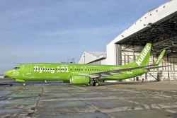artifical-enemies:  funniest10k:    Kulula is a low-cost South-African airline that doesn’t take itself too seriously. Check out their new livery!  And have a read about their Customer Relations.   Kulula is an Airline with head office situated in