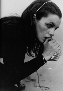 editorialarchive:  “Melt Down”. Esther Cañadas photographed by Satoshi Saikusa for The Face, November 1997 