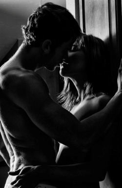 txfrog404:  I want to feel your fingers dance across my back as our lips tangle and twist. I want to feel the heave of your breast as your passion builds and the heat rises in your face. I want you to feel the swelling of my arousal pressing against your
