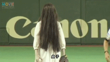 motherfuckingfaggotbrigade:  Sadako throws the first ball at baseball opening ceremony [x] 