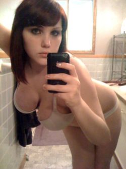 xjizz:  Click for nudes.
