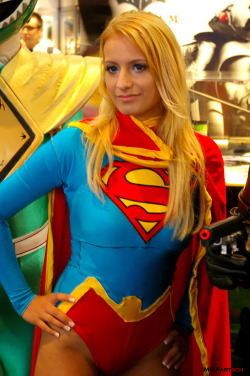 americancomicon:  Supergirl: The New 52. Comic-Con. San Diego. 2011. DC Comics Pavilion. 