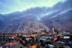 Una tormenta de polvo (panoramica)