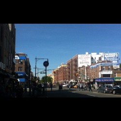 86th Street #Brooklyn #newyork #cityflow #blueskies  (Taken with instagram)