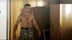 neur0tica:  Jeremy Renner as Sgt. William James in The Hurt Locker 