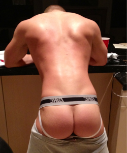 thebonerriffic:  Jesus fucking Christ @MuscleBottom84 has such a beautiful ass AND in a jockstrap. Wow! #SitOnMyFace 