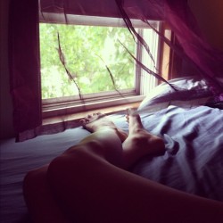 A Lovely Lazyish Morning Feeling The Wonderful Breeze On My Feetsies. ☺ (Taken