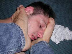 outmanned:  exposedhumiliatedmen:  sexbully:  I love the look on his face.  EXPOSED AND HUMILIATED  Having a man’s big hairy feet abuse your face. It’s like your dignity and self-respect itself is being trampled upon. 