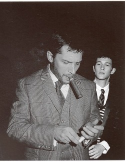 Narcissusskisses:  Tom Hardy And Joseph Gordon Levitt  I Want To Be Between These