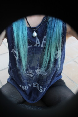staytrueorgtfo:  I miss my turquoise hair, I’m not gonna lie~ 