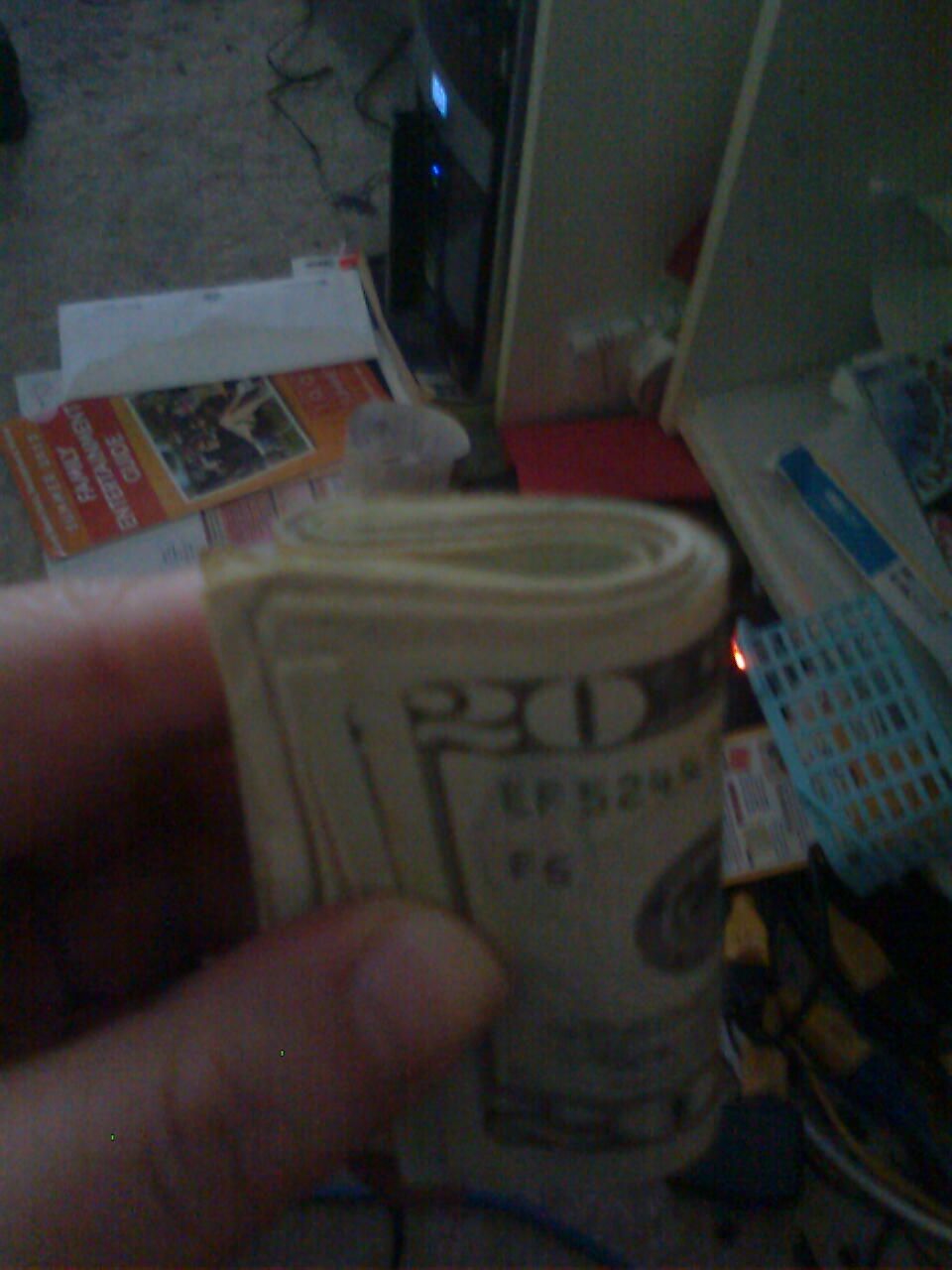 soselfimportant:  my 12 year old stepson just handed me a literal wad of cash and