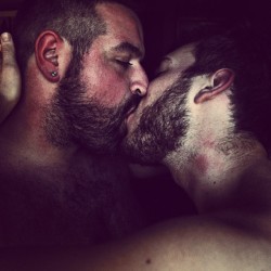 fatpoke:  cdxblog:  mission accomplished #kiss #gay #portrait (Taken with instagram)  So freaking beautiful!