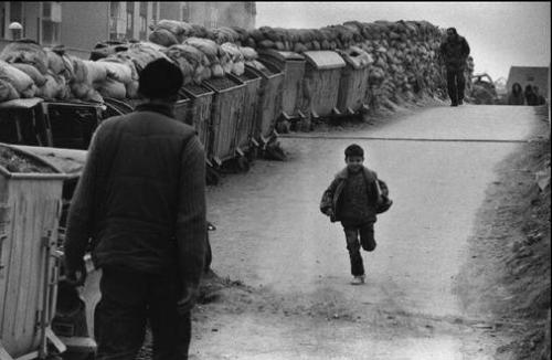 fotojournalismus:  Sarajevo, 1993. In the adult photos