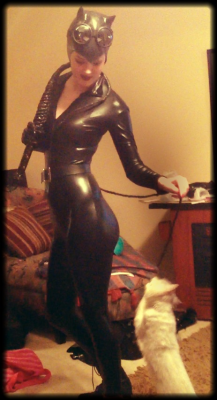 acciorose:  I tried on my costume and my cat went crazy for my whip :P 