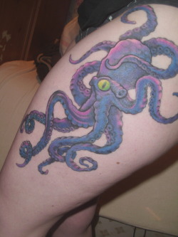fuckyeahtattoos:  This is my octopus I named him Fredric. I love octopie and after years of thinking and looking at designs did the deed and got it done. I got it done at Blue Lotus in Newcastle in England by Steve.