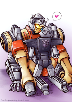 londonprophecy:  DECIDED TO FINALLY POST THIS. I finished it this morning, started it last night Chromedome/Rewind, because they’ve gotten together in the VS RP and they’re so cute together in the comic. I ship them as a couple and I also ship them