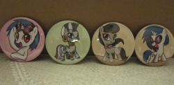 Vinyl Scratch, Zecora, and Octavia buttons!