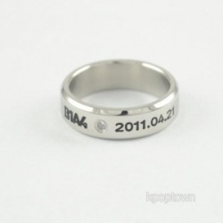 shiny-seoul:  OMFG I WANT THIS SO BAD OMFG OMFG OMFG OMFG http://www.kpoptown.com/others-men/8754—ba05-titanium-engraved-name-band-ring-b1a4-20110422.html 