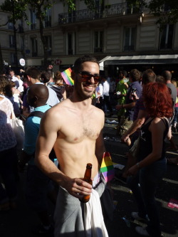 adinther:  gaypride paris 