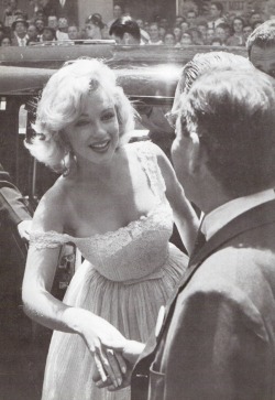 alwaysmarilynmonroe:  On July 2nd 1957, Marilyn arrives to help break ground for the Time-Life Building near Rockefeller Center. 