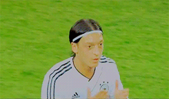 dontdreamurlifeaway:  Mesut Özil vs Holland (Euro 2012) 