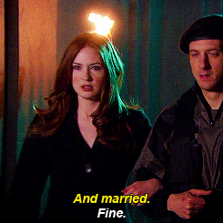  #How to propose 101 taught by Mr. and Mrs. Pond. 