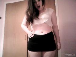 idontmeantobesleazy:  I want to go round showing off my stomach all day everyday like this. The muggy/rainyness of scotland is going to cause my hair to grow so gigantic that it suffocates me in the night. My butt hangs out this skirt more than it used