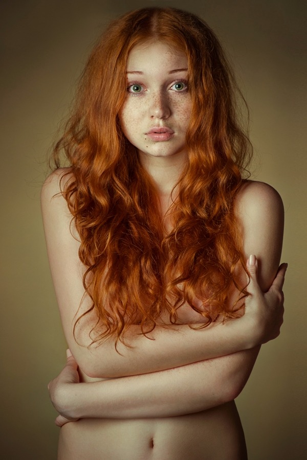 alice-doe:  mondodinerd:Sconosciuta dai capelli rossi che, ogni mattina, ti trovi