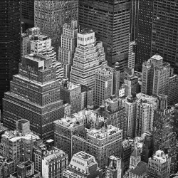 wbsloan:  NYC#068 (black and white) Sim City 