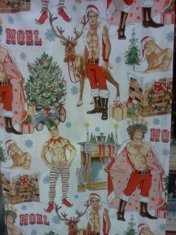 lithefider:  Oh no the sexy man fabric is back at Joanns.  